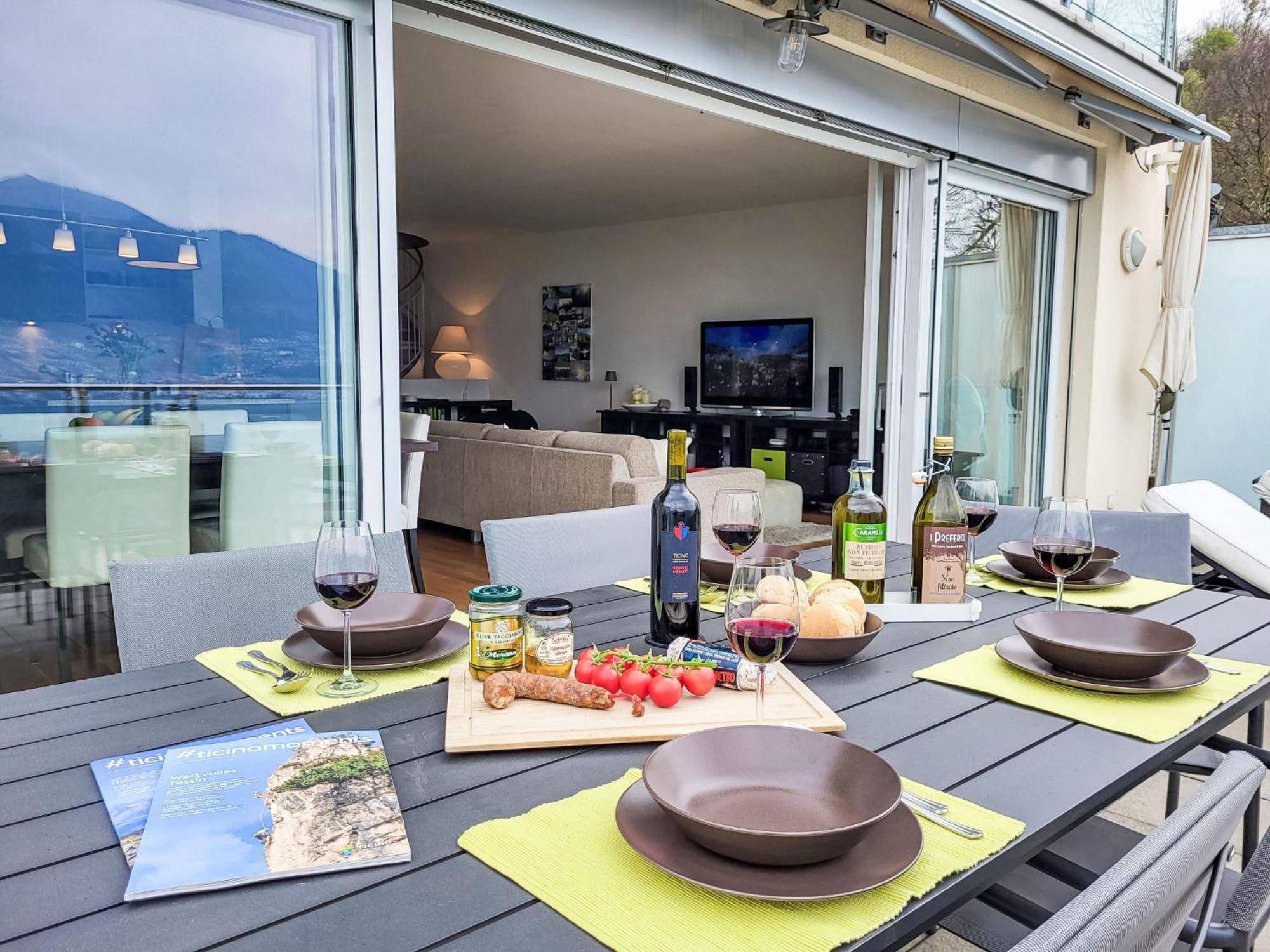 Apartment Vista Lago Maggiore 1-Floor Left By Interhome Gambarogno Экстерьер фото